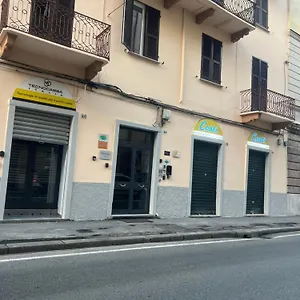 Pensión Bellavista 2, La Spezia