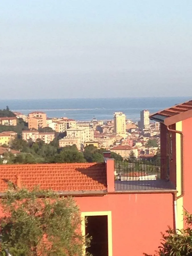 B.E.A. Maison La Spezia 2*,